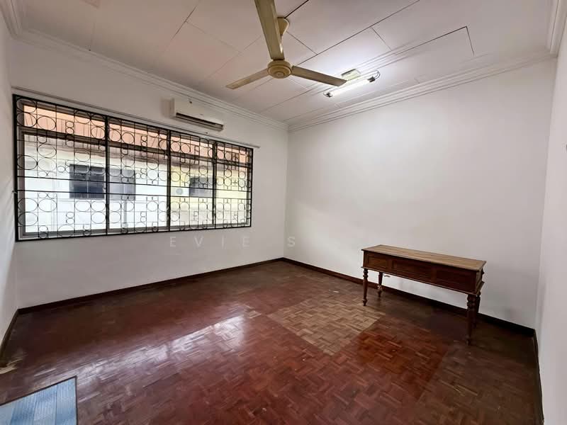 2-storey Terraced House for Rent in Taman Pelangi (Johor Bahru) - Evie Song - PropertyGuru.com.my