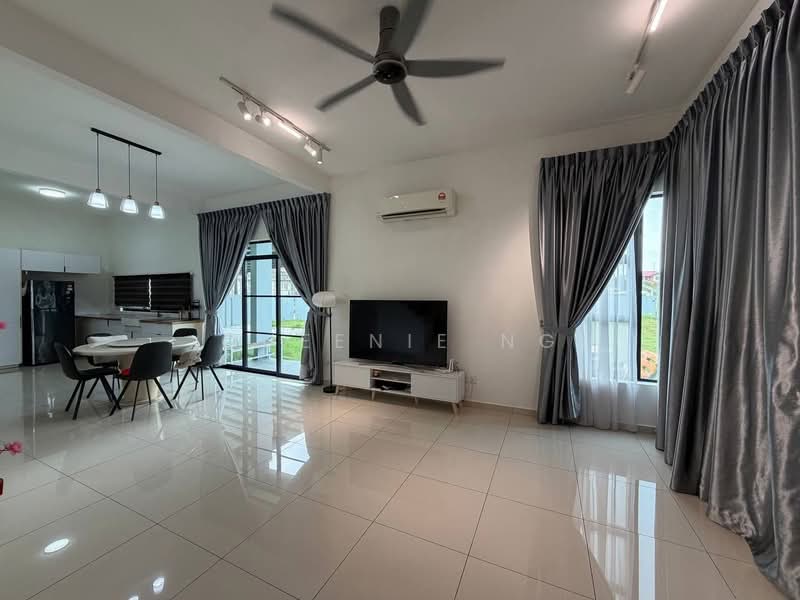 Terraced House for Rent in Johor Bahru (Johor) - Queenie Ng - Living Room - PropertyGuru.com.my