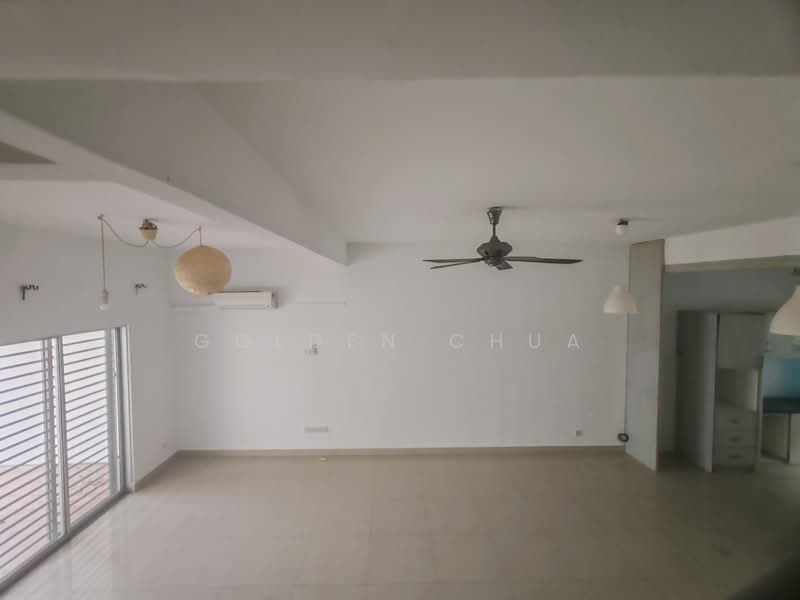 2-storey Terraced House for Sale in Rawang (Selangor) - Golden Chua - Living Room - PropertyGuru.com.my