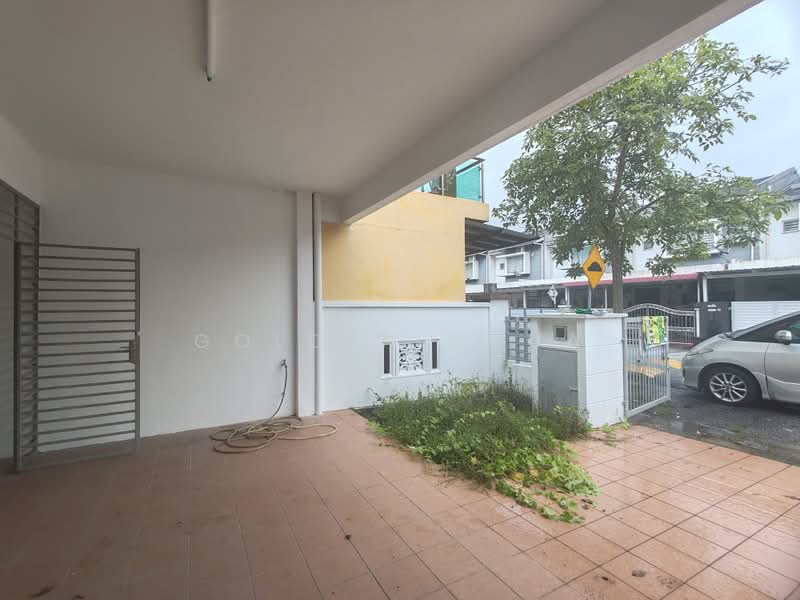 2-storey Terraced House for Sale in Rawang (Selangor) - Golden Chua - Exterior - PropertyGuru.com.my