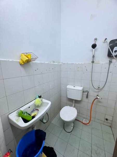 Rumah Teres 1 Tingkat untuk Dijual di Kota Masai (Pasir Gudang) - Sze Lee - Bathroom - PropertyGuru.com.my