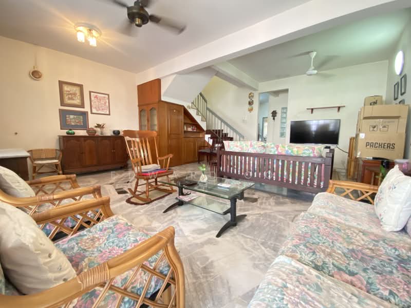 2-storey Terraced House for Sale in Taman Bukit Indah (Ampang) - Edward Ooi - Living Room - PropertyGuru.com.my