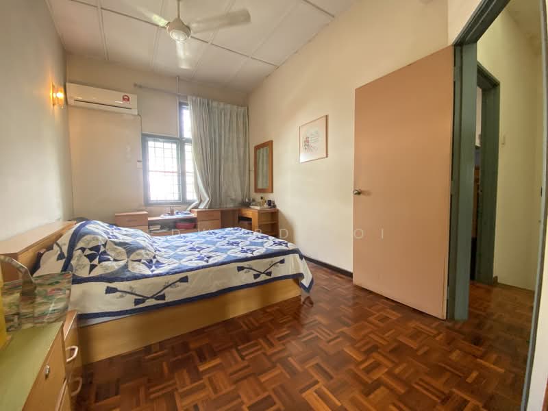 2-storey Terraced House for Sale in Taman Bukit Indah (Ampang) - Edward Ooi - Bedroom - PropertyGuru.com.my