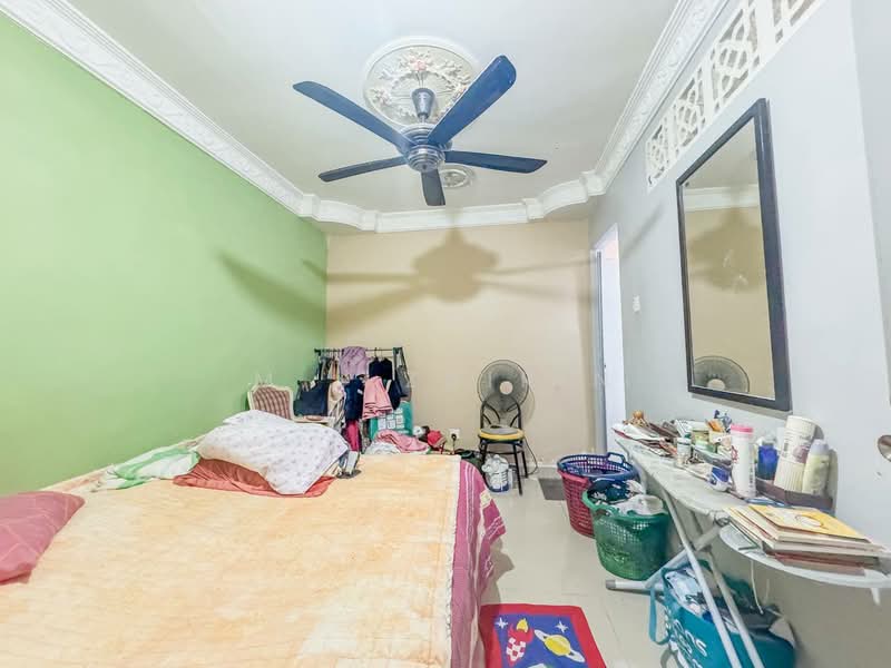 Apartment for Sale at Ukay Indah - M.J Zairin - Bedroom - PropertyGuru.com.my