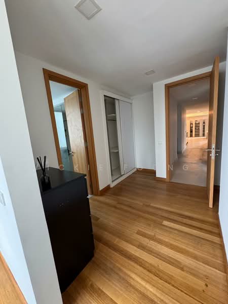 Kondominium untuk Disewa di Verticas Residensi - Vickie Foong - Corridor - PropertyGuru.com.my