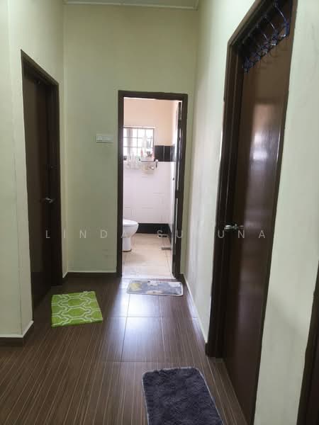Rumah Teres 2 Tingkat untuk Dijual di Putra Heights (Subang Jaya) - Linda Suguna - Corridor - PropertyGuru.com.my