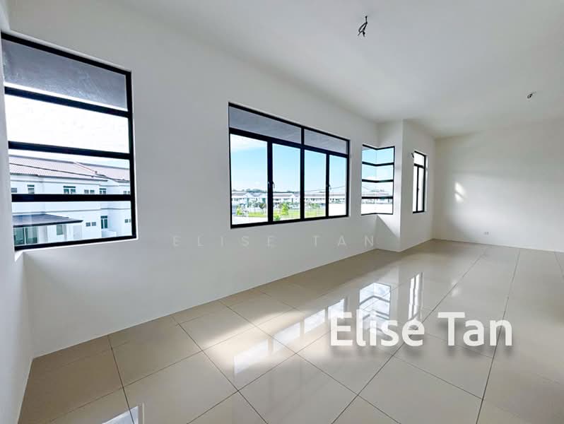 Rumah Berkembar untuk Dijual di Bukit Mertajam (Penang) - Elise Tan - Living Room - PropertyGuru.com.my