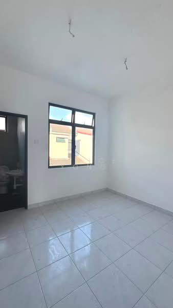 2-storey Terraced House for Sale in Johor Bahru (Johor) - Janice Yong - Bathroom - PropertyGuru.com.my