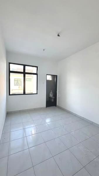 2-storey Terraced House for Sale in Johor Bahru (Johor) - Janice Yong - Bathroom - PropertyGuru.com.my
