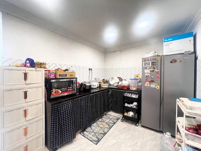 Rumah Teres 2 Tingkat untuk Dijual di Ukay Bistari (Ulu Kelang) - Cik Maya Abdul - Kitchen - PropertyGuru.com.my
