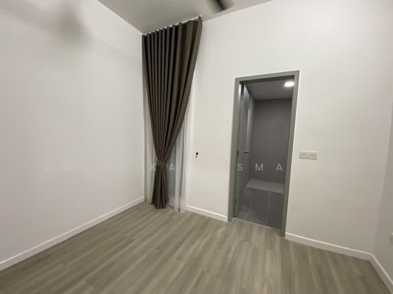 Condominium for Rent at Sanderling Lakefront - Zulhaikal Asmadee - PropertyGuru.com.my