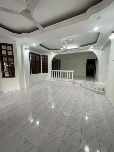 Rumah Banglo untuk Disewa di Bandar Kajang (Kajang) - Sya Rusli - Living Room - PropertyGuru.com.my