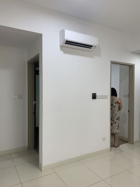 Service Residence for Sale at Putra Residence - Peggy Lim - Interior - PropertyGuru.com.my