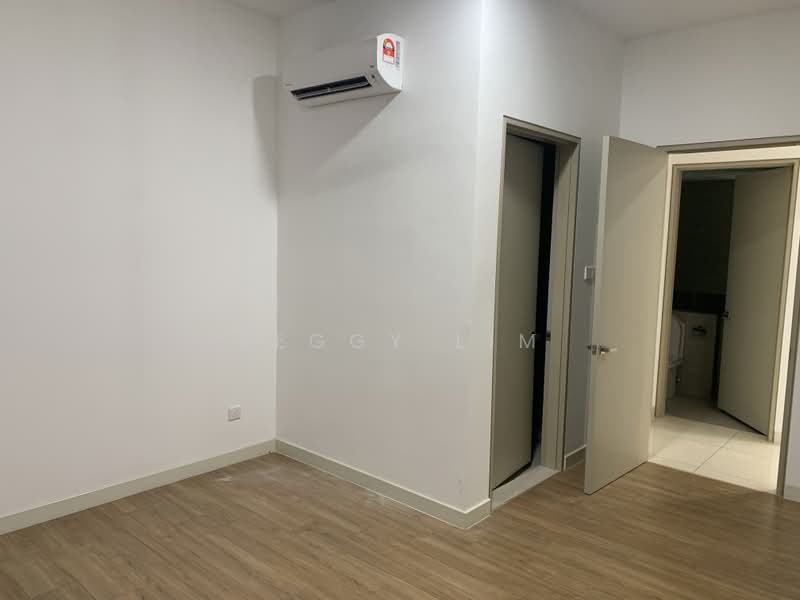 Service Residence for Sale at Putra Residence - Peggy Lim - Interior - PropertyGuru.com.my