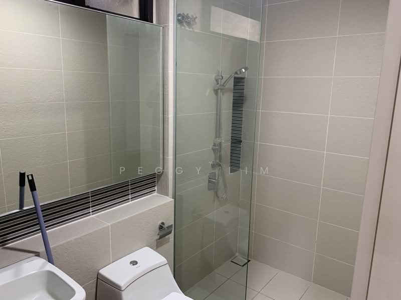 Service Residence for Sale at Putra Residence - Peggy Lim - Bathroom - PropertyGuru.com.my