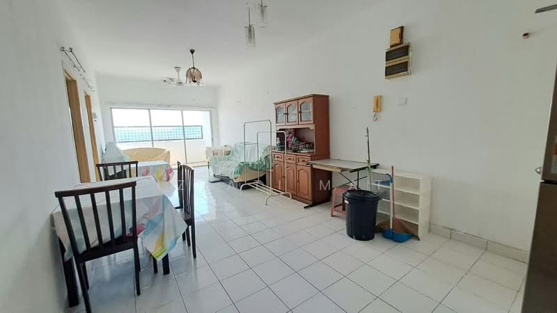 Apartment for Sale at Spanish Villa - Izzati Mat - Living Room - PropertyGuru.com.my
