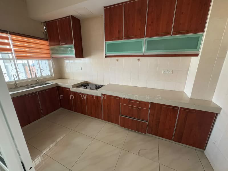 Townhouse for Rent in Jalan Ipoh (Kuala Lumpur) - Edwin Wong - Kitchen - PropertyGuru.com.my
