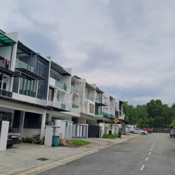3-storey Terraced House for Sale in Bandar Kinrara Seksyen 1 (Bandar Kinrara) - Robin Loh - PropertyGuru.com.my