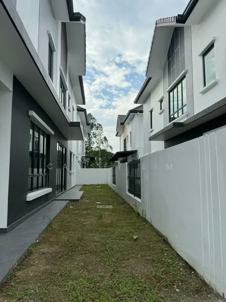 Rumah Kluster untuk Dijual di Setia Alam (Selangor) - Cassey Lim - Exterior - PropertyGuru.com.my