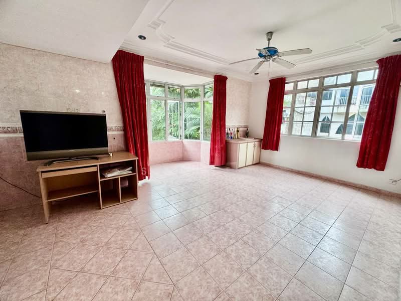 Rumah Teres 3 Tingkat untuk Dijual di Taman Tampoi Utama (Johor Bahru) - Sze Lee - Living Room - PropertyGuru.com.my
