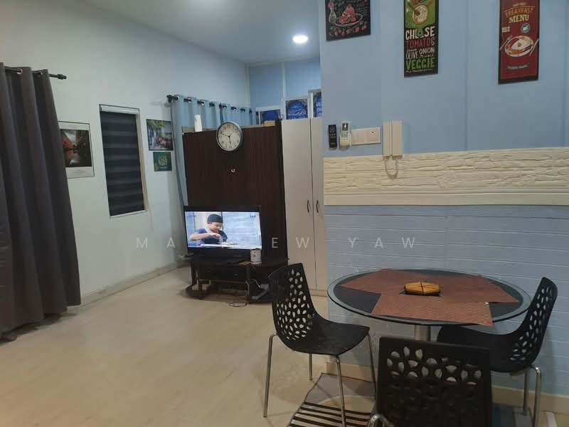 Servis Apartment untuk Disewa di Trio Permai - Matthew Yaw - Living Room - PropertyGuru.com.my