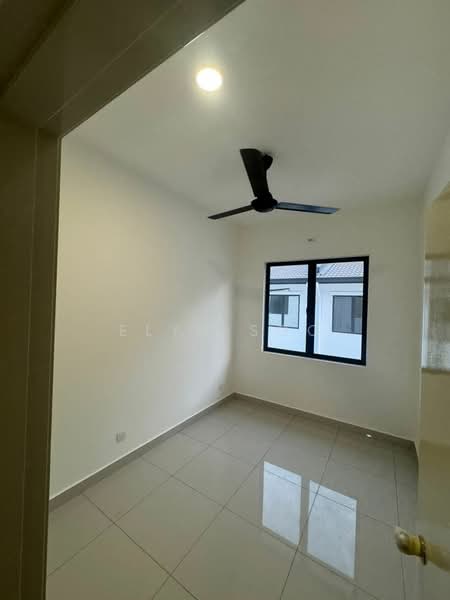 2-storey Terraced House for Rent in Bandar Rimbayu (Telok Panglima Garang) - Elyn Soo - Interior - PropertyGuru.com.my