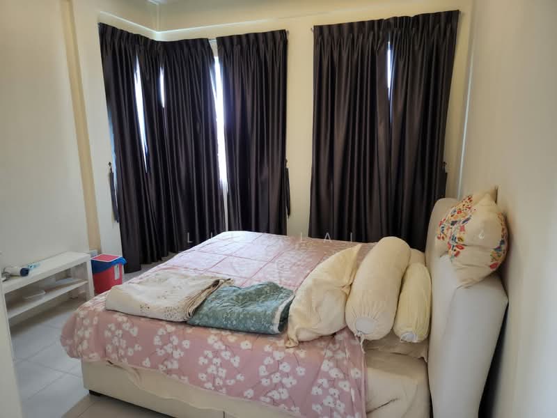 Pangsapuri untuk Dijual di Stutong Heights 2 - Lily Lai - PropertyGuru.com.my