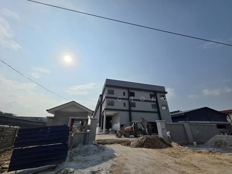 Warehouse for Rent in Taman Bukit Subang (Shah Alam) - Annie Chong - Exterior - PropertyGuru.com.my
