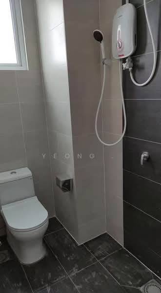 Service Residence for Rent at Pinnacle Sri Petaling - Yeong . - Bathroom - PropertyGuru.com.my