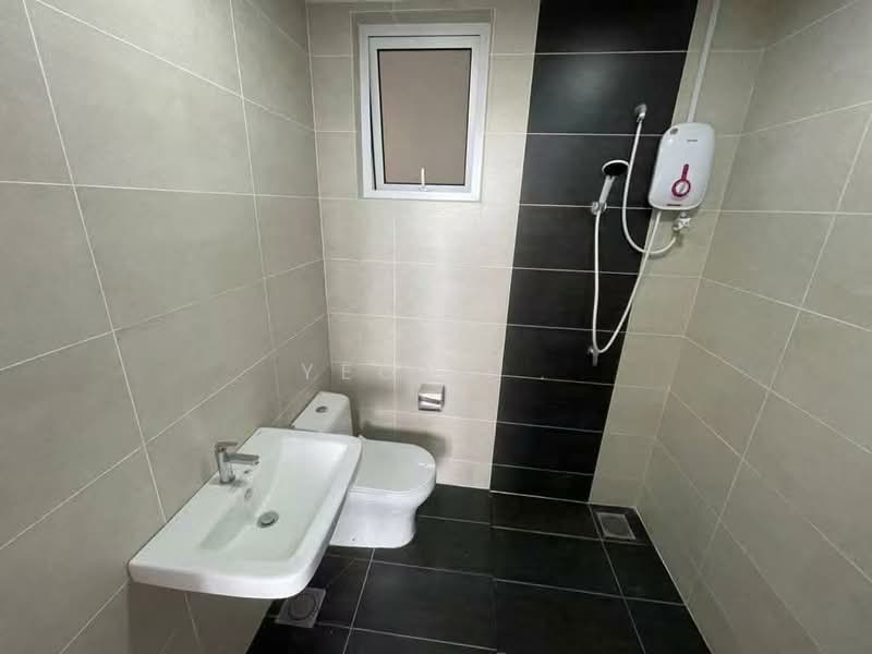 Service Residence for Rent at Pinnacle Sri Petaling - Yeong . - Bathroom - PropertyGuru.com.my