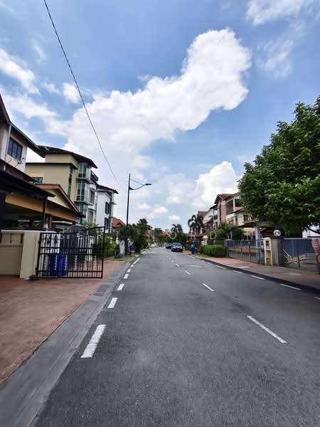 Semi-Detached House for Sale in Subang Alam (Shah Alam) - Seri Nordin - PropertyGuru.com.my