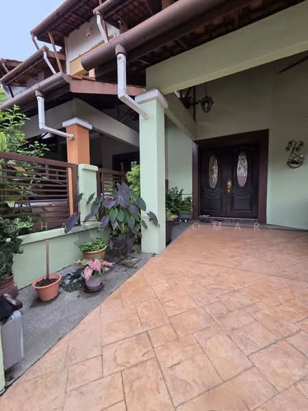 2-storey Terraced House for Sale in Bukit Jelutong (Shah Alam) - Hazeman Omar - Exterior - PropertyGuru.com.my