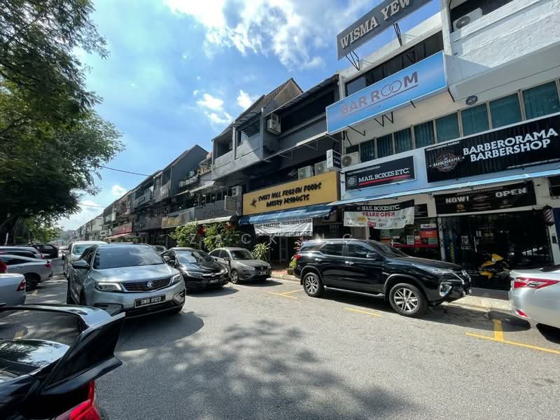 Shop for Rent in Taman Tun Dr Ismail (Kuala Lumpur) - Zack Ng - Exterior - PropertyGuru.com.my