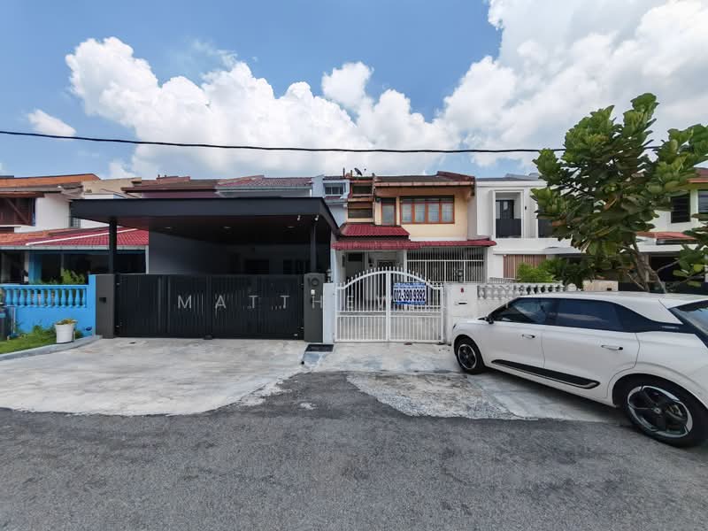 2-storey Terraced House for Sale in Taman Cuepacs (Cheras) - Matthew Lai - Exterior - PropertyGuru.com.my