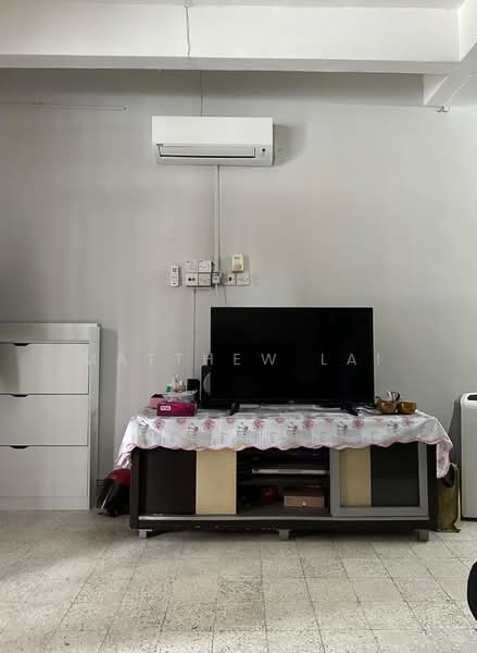 2-storey Terraced House for Sale in Taman Cuepacs (Cheras) - Matthew Lai - Living Room - PropertyGuru.com.my