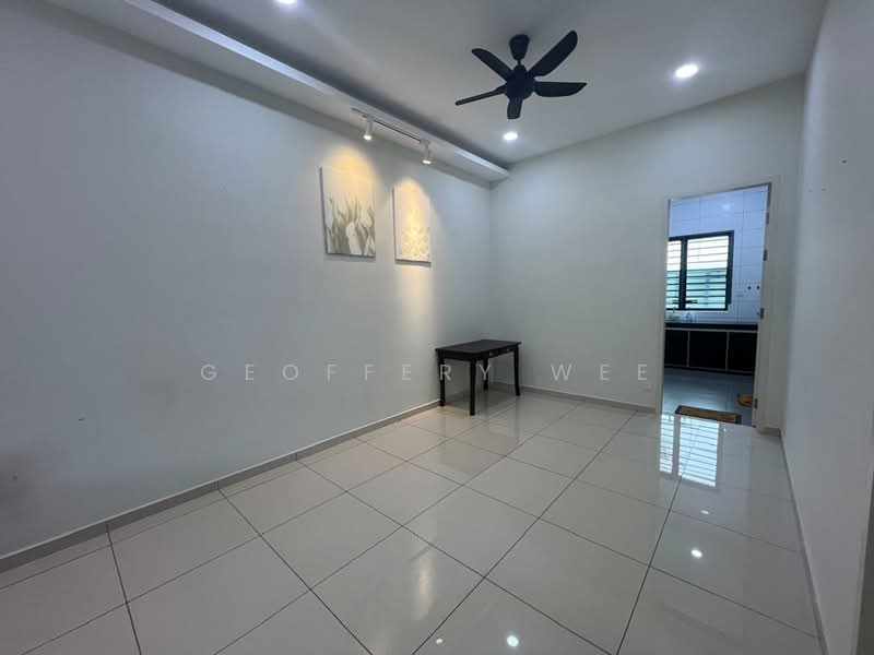 Rumah Teres untuk Disewa di Melaka City (Melaka) - Geoffery Wee - Living Room - PropertyGuru.com.my