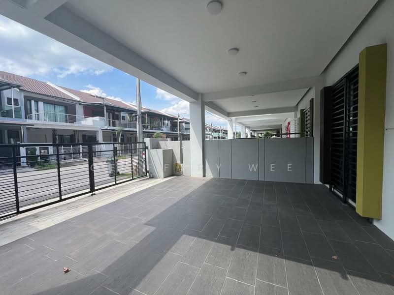 Rumah Teres untuk Disewa di Melaka City (Melaka) - Geoffery Wee - Exterior - PropertyGuru.com.my