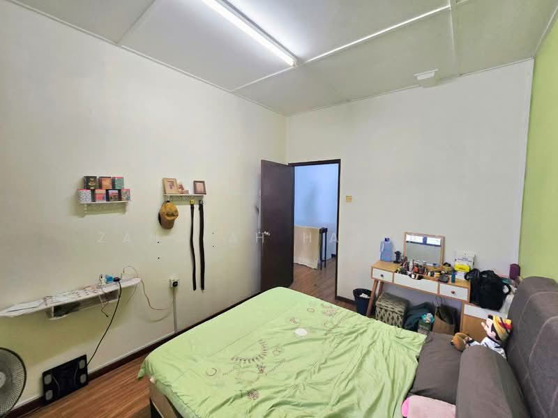 Terraced House for Sale in Taman Sri Aman (Cheras) - Zaharah Hasnas - Bedroom - PropertyGuru.com.my