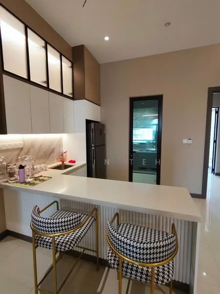 Condominium for Rent at Isle of Kamares - Alvin Teh - Kitchen - PropertyGuru.com.my