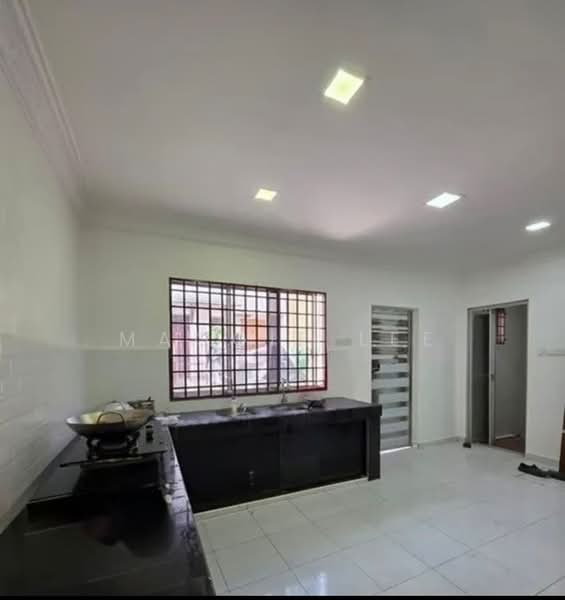 2-storey Terraced House for Rent in Taman Megah Ria (Masai) - Maggie Lee - Kitchen - PropertyGuru.com.my