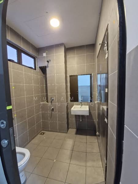 2-storey Terraced House for Rent in Dengkil (Selangor) - Muhammad Taufeeq - Bathroom - PropertyGuru.com.my