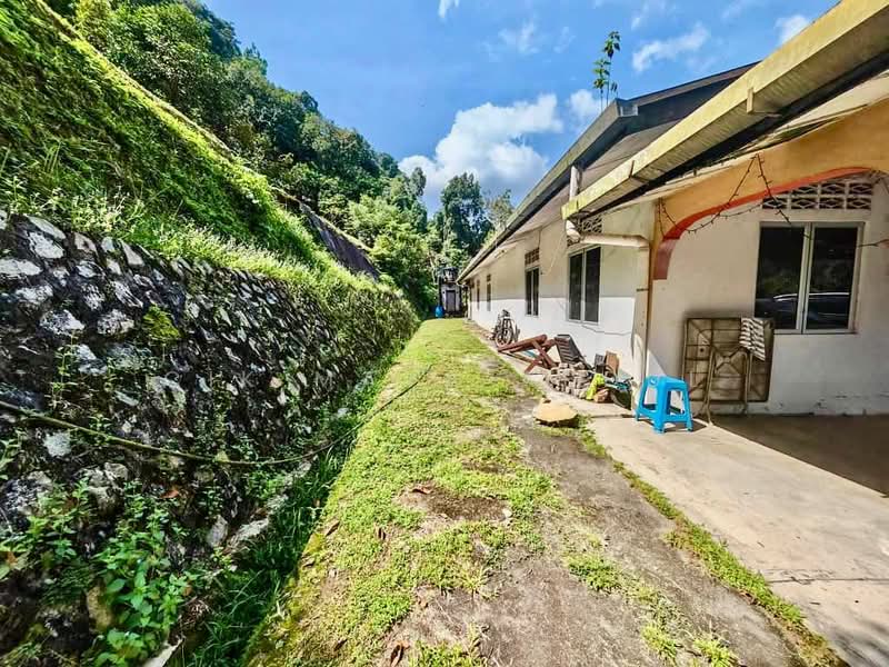 Agricultural Land for Sale in Ampang (Selangor) - Cik Maya Abdul - Exterior - PropertyGuru.com.my