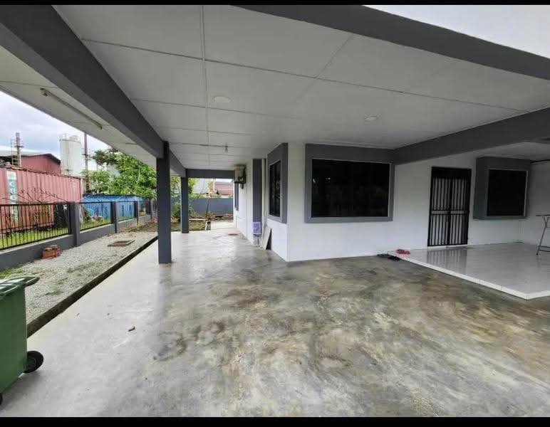 Rumah Berkembar untuk Dijual di Semaba (Kuching) - Lily Ng - PropertyGuru.com.my