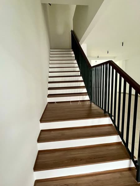 Rumah Teres 2-Tingkat untuk Disewa di Eco Majestic (Semenyih) - CK Law - Interior - PropertyGuru.com.my