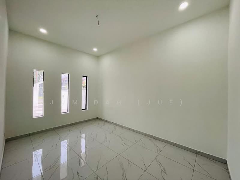 1-storey Terraced House for Sale in Klang (Selangor) - JUMIDAH (JUE) - Interior - PropertyGuru.com.my