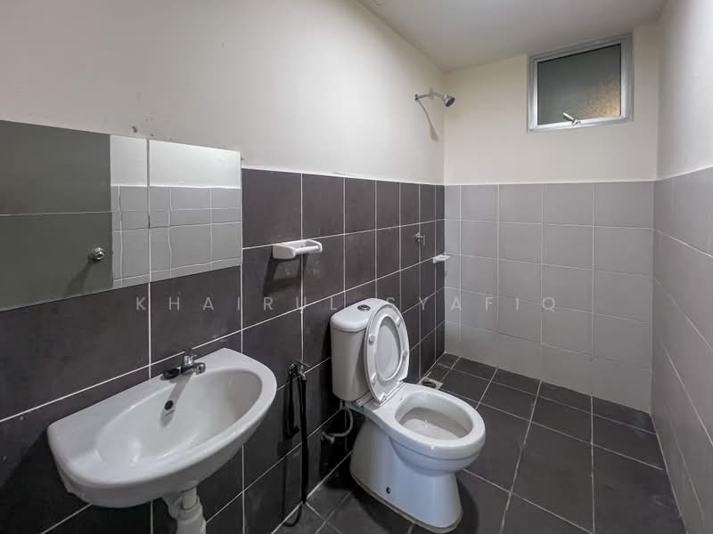 Pangsapuri untuk Disewa di Melodi Perdana - Khairul Syafiq - Bathroom - PropertyGuru.com.my