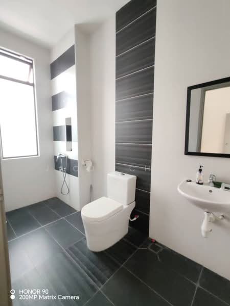 Rumah Kluster untuk Dijual di Taman Nusa Bestari (Iskandar Puteri (Nusajaya)) - Jacob Chua - Bathroom - PropertyGuru.com.my