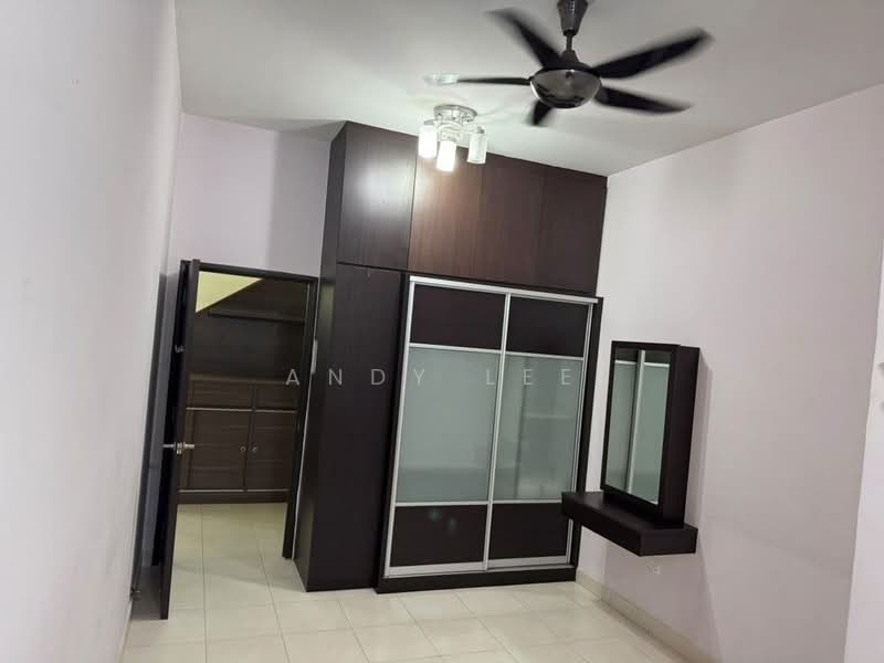 Rumah Teres 2 Tingkat untuk Dijual di Taman Redang (Johor Bahru) - Andy Lee - Bedroom - PropertyGuru.com.my