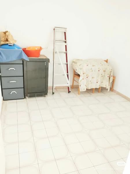 Flat for Sale at Flat Taman Ungku Tun Aminah - Ellen Yeap - Interior - PropertyGuru.com.my