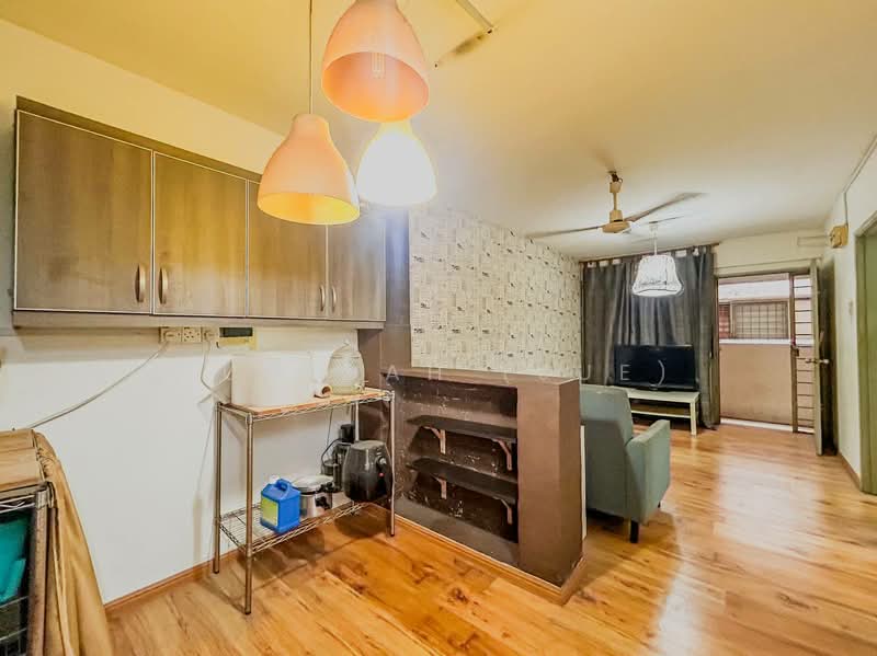 Rumah Flat untuk Dijual di Pelangi Ara - JUMIDAH (JUE) - Living Room - PropertyGuru.com.my